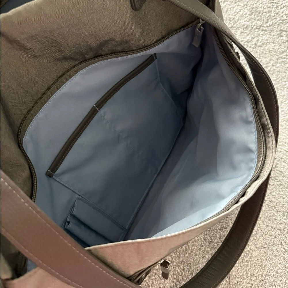 Baggallini newbaggallini overnight
